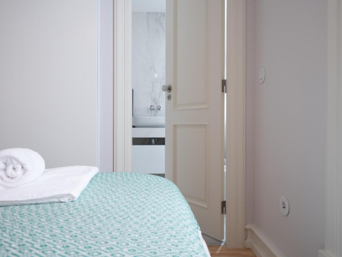 Augusta 229-5e-city Center Apt- Balcony & Elevator * Lissabon